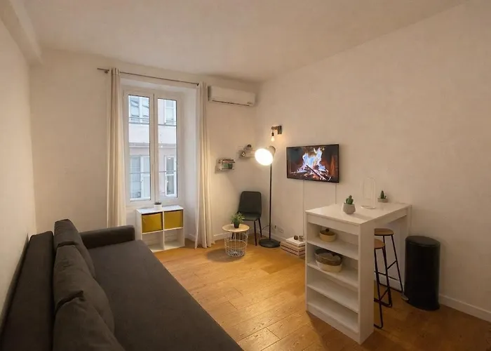 Moderne, Le Carre Dor, A 3min Plage, Centre *