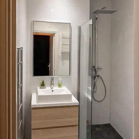 Апартаменты Moderne, Le Carre Dor, A 3min Plage, Centre Ницца