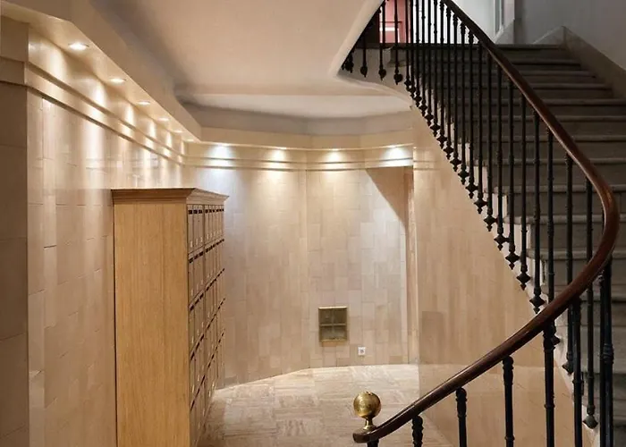 Moderne, Le Carre Dor, A 3min Plage, Centre Apartment